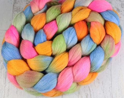 ROSE WINDOW: Shetland-Silk roving - 4.0 oz - Hand dyed spinning wool