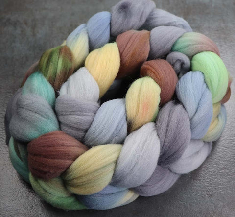 WAIMEA CANYON: Targhee Bamboo Silk Wool Top - 4 oz - Hand dyed spinning wool