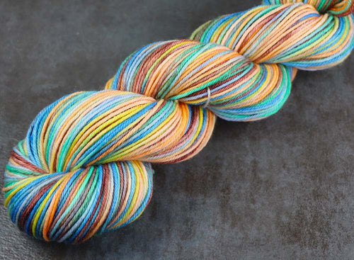 LAST SUNSET AT TURTLE BAY 2: SW Merino-Nylon - DK Weight - Hand dyed variegated yarn