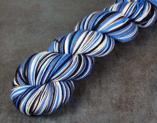 BLUE GRAY BLACK WHITE: SW Merino/Nylon - Self-striping Hand dyed Sock Yarn - Tight twist - DETROIT