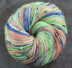 NORTHERN LIGHTS YURT: SW Merino Wool/Donegal Tweed - Variegated sock yarn