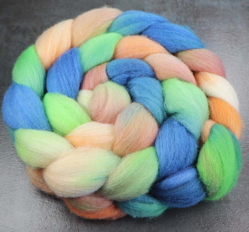 NORTHERN LIGHTS YURT: Merino-Silk Roving - 4.0 oz - Hand dyed wool roving