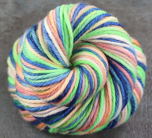 NORTHERN LIGHTS YURT: SW Merino - Hand dyed variegated - bulky weight yarn