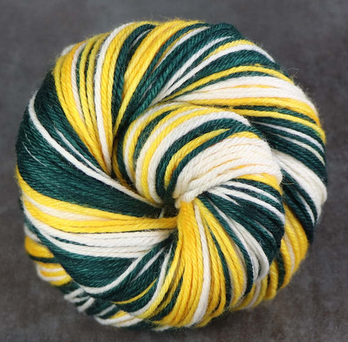 GREEN GOLD WHITE : SW Merino - Self-striping Hand dyed Worsted yarn (long stripe) - GREEN BAY, OAKLAND