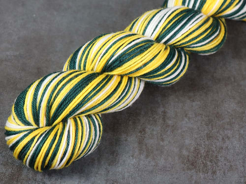 GREEN GOLD WHITE : SW Merino-Nylon - Self-Striping Hand dyed DK yarn - GREEN BAY, OAKLAND