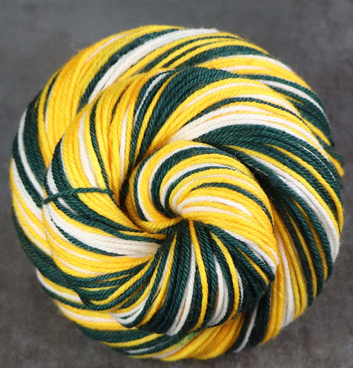 GREEN GOLD WHITE : SW Merino-Nylon - Self-Striping Hand dyed DK yarn (long stripe) - GREEN BAY, OAKLAND