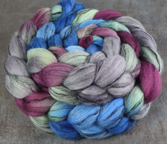 POISON DART FROG: Merino wool-Black Tencel - Hand dyed roving - 5oz