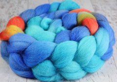 POOLSIDE SUNSET: Kent Romney - 4.0 oz - Hand dyed spinning wool - roving