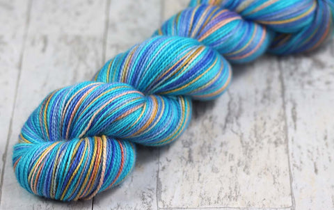 COASTAL CLOUDS: Organic Merino - Hand dyed Variegated Sock yarn - OOAK