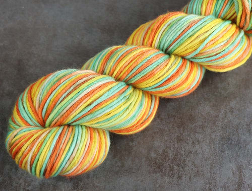 QUEBEC CANDLES: SW Merino/Nylon - Worsted weight - Hand dyed Variegated Yarn