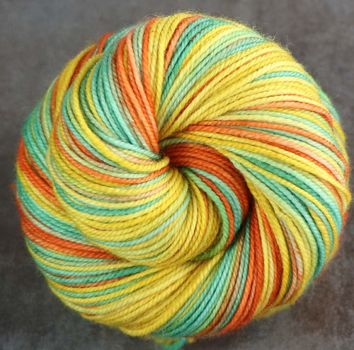 QUEBEC CANDLES: SW Merino/Nylon - Sport weight - Hand-dyed Variegated yarn