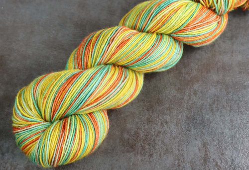 QUEBEC CANDLES: SW Merino/Lurex Sparkle - Hand dyed Variegated sock yarn