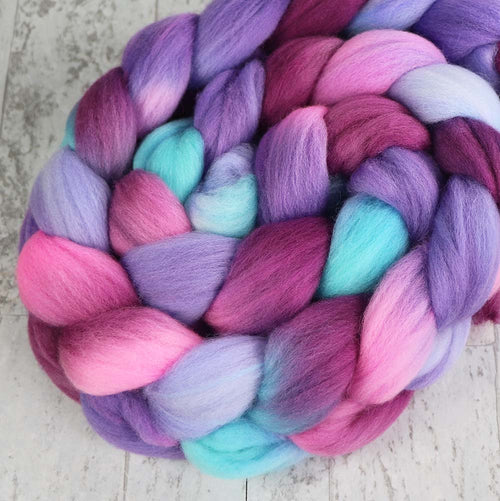 TEAPOT STILL LIFE: 21m Merino Wool Top - 4 oz - Hand dyed spinning wool