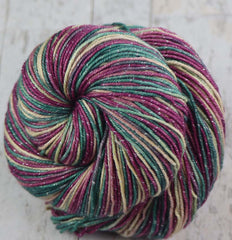 VINTAGE CHRISTMAS: SW Merino Lurex Sparkle - Hand dyed Variegated sock yarn