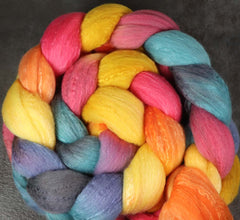 WAIMEA ROOSTER: Shaniko wool / Silk roving - Hand dyed spinning wool - 4.0 oz