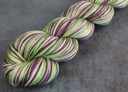 WINE ON A VINE: SW Merino Silk - Sport weight - Hand-dyed Variegated yarn