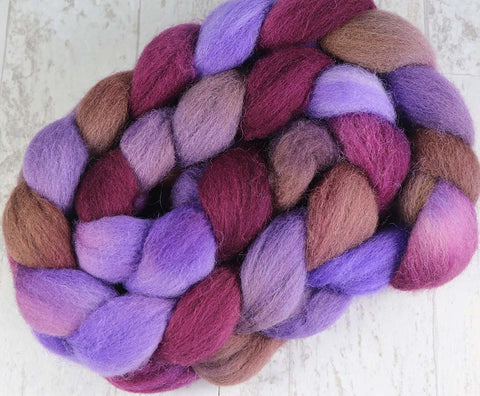 A STUDY IN PURPLES: Targhee roving - 4.0 oz - Hand dyed spinning wool