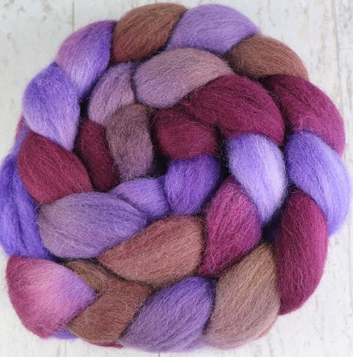 WINE TASTING: Kent Romney roving - 4.0 oz - Hand dyed spinning wool