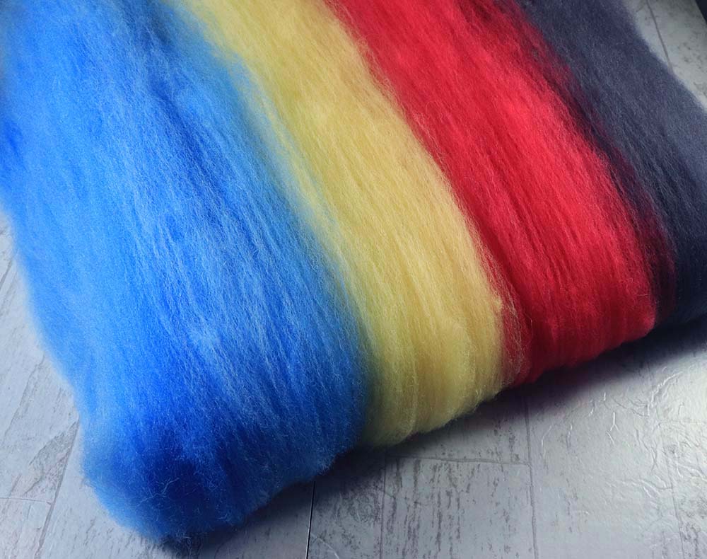 I WAS AN INTERN ON FRIENDS: Falkland batt - 4.0 oz - Hand dyed spinning wool