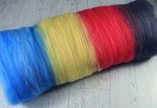 I WAS AN INTERN ON FRIENDS: Falkland batt - 4.0 oz - Hand dyed spinning wool