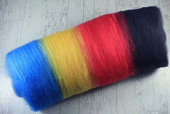 I WAS AN INTERN ON FRIENDS: Kent Romney wool batt - 4.0 oz - Hand dyed spinning wool