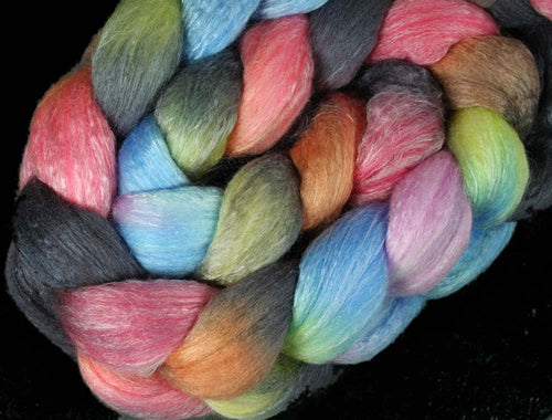 GLASS ART: Polwarth Seacell roving - 4.0 oz - Hand dyed wool roving - Spinning wool