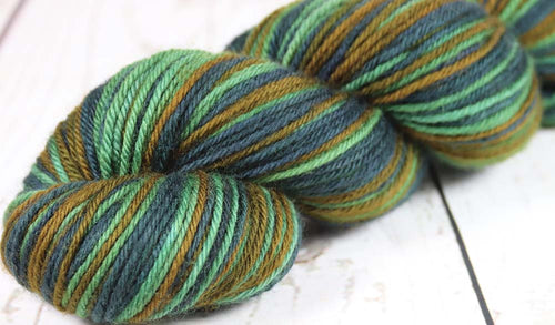 GREEN CAMO: SW Merino - Hand dyed - Worsted weight self-striping yarn