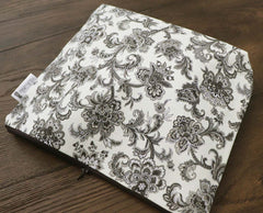 JACOBEAN (Cream) - Handmade zipper bag