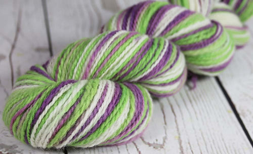 JOKER - Hand dyed, hand spun heavy fingering weight yarn