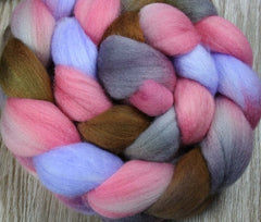 MEMORY: Falkland wool roving - 4.0 oz - Hand dyed - Indie dyed - spinning wool