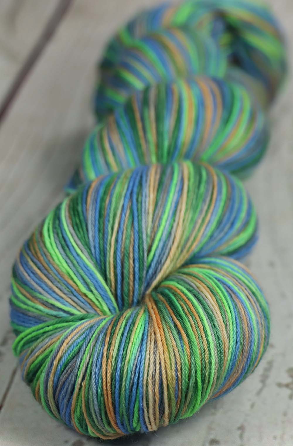 MORNING AT BILTMORE INN: SW Merino Hand dyed Light Sock Yarn - 800 yards