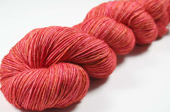ORPIMENT: SW Merino Wool/Lurex Sparkle - Hand dyed Tonal sock yarn