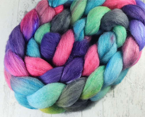 ROSE WINDOW: Shetland-Silk roving - 4.0 oz - Hand dyed spinning wool