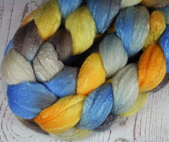 SAN CLEMENTE SUNSET: Rambouillet-Silk Wool Top - 4 oz - Hand dyed spinning wool - California sunset