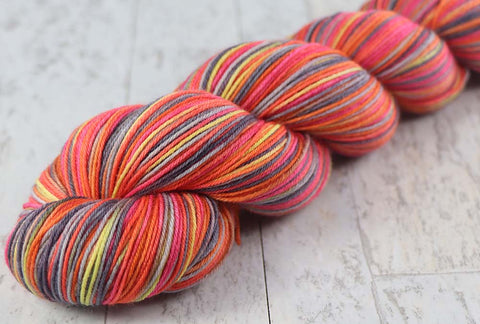SITKA AT DUSK : SW Merino/Silk/Cashmere - Hand dyed variegated sock yarn