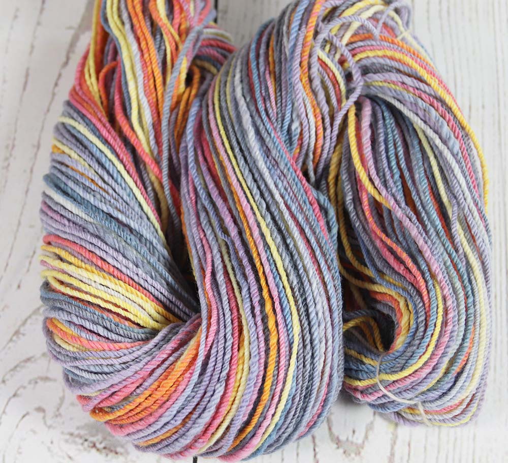 SUNSET IN GALLIPOLIS - Hand dyed, hand spun DK yarn