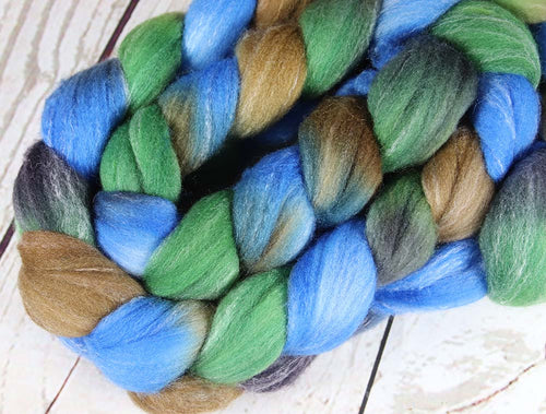 WAIMEA CANYON: Targhee Bamboo Silk Wool Top - 4 oz - Hand dyed spinning wool